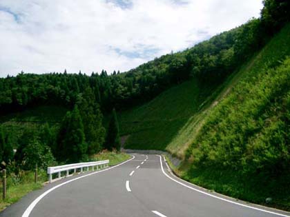 丹後縦貫林道リフレッシュ事業（角突線）