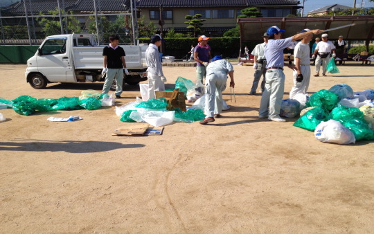宮津燈籠流し花火大12-02