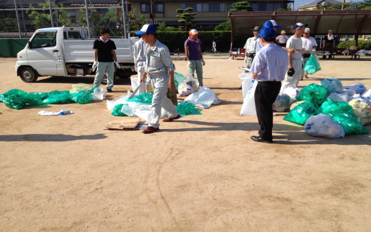 宮津燈籠流し花火大12-03