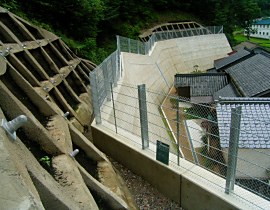 新庄　急傾斜地崩壊対策工事10